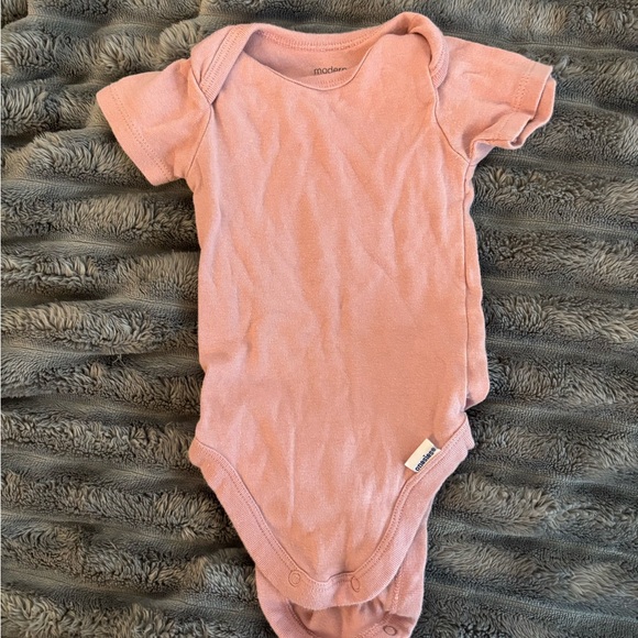 BUNDLE OF BABY GIRLS CLOTHES 3-6months - Picture 7 of 16